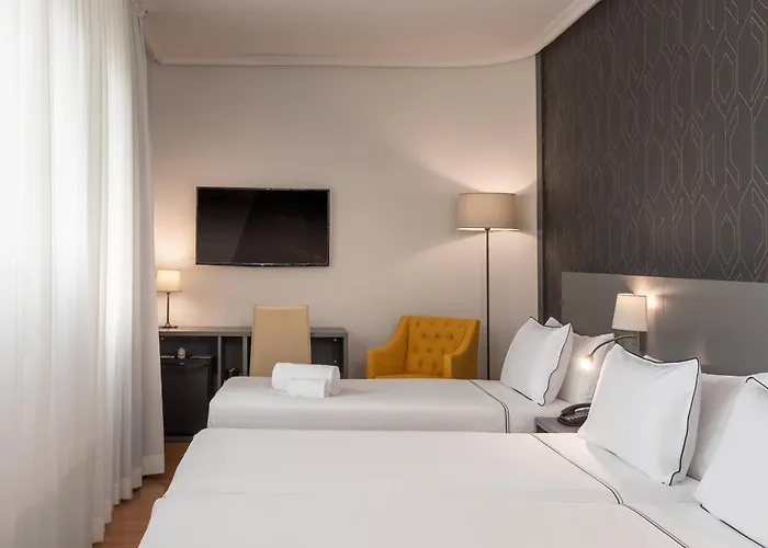 Hotel Madrid Plaza de España, Affiliated by Meliá